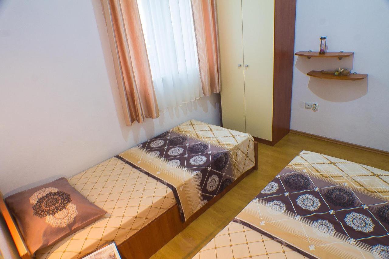 Dmm Apartments Tivat Exterior foto